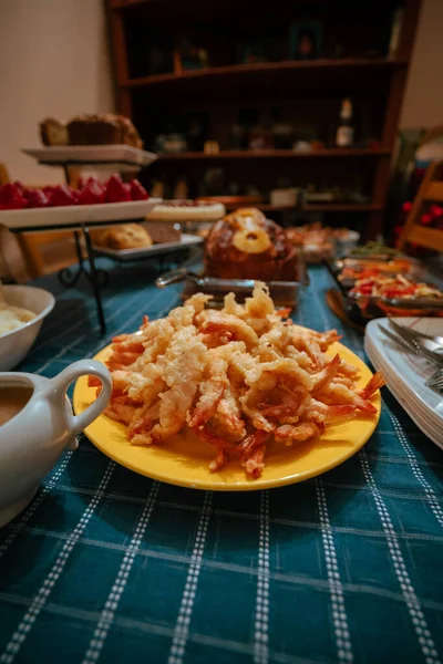 Een Kookgelegenheid Foto Van Een Schotel Van Een Pizza Met — Stockfoto