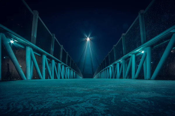 Νυχτερινή Άποψη Της Πόλης Της Γέφυρας — Φωτογραφία Αρχείου