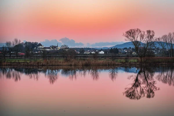 Beautiful Sunset Lake — Stock Photo, Image