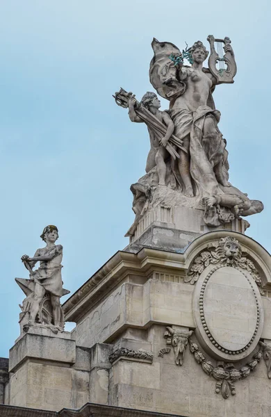 Статуя Короля Святого Петра Павла Знаменита Пам Ятка Міста — стокове фото