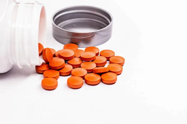 Tabletki Tabletki Białym Tle — Zdjęcie stockowe