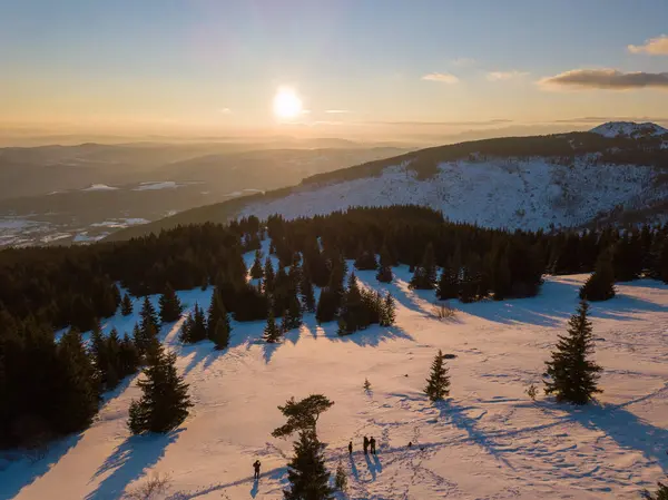 Прекрасний Захід Сонця Над Горами — стокове фото