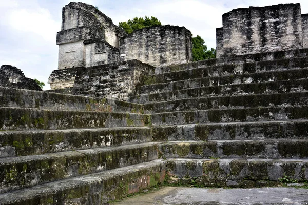 Ruines Dans Ancien Parc Ville — Photo