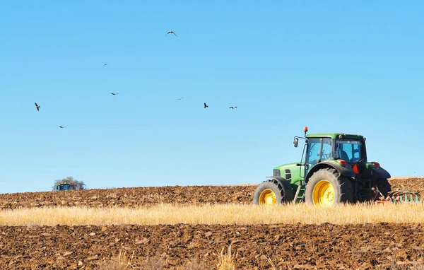 Combine Harvesting Tractor Field Autumn — Stock Photo, Image