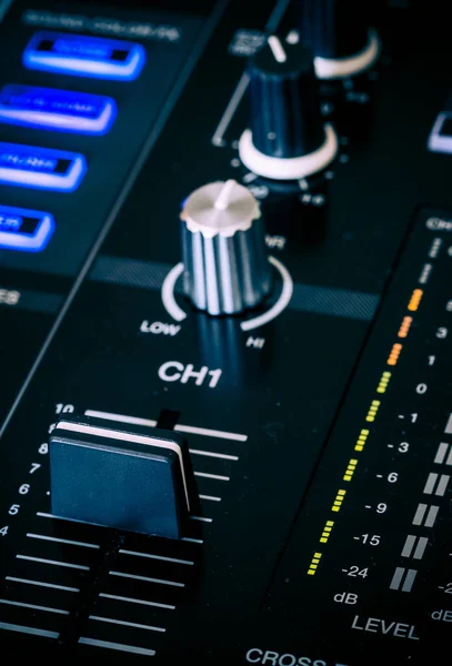 Mixer Sonoro Con Apparecchiature Musicali — Foto Stock