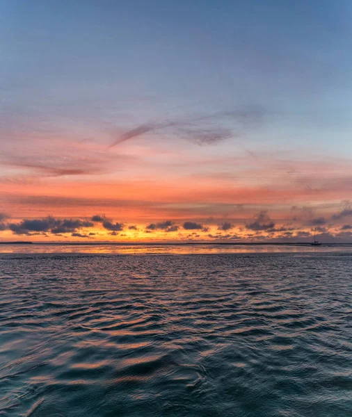 Belo Pôr Sol Sobre Mar — Fotografia de Stock