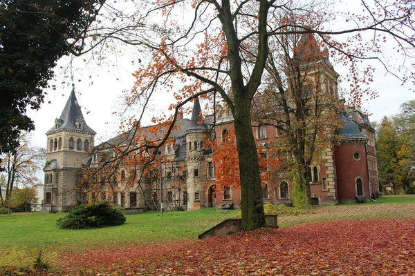 Château Université Belle Automne — Photo