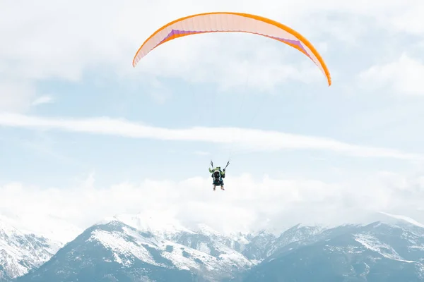 Paraglider Flying Mountains — Stock Photo, Image