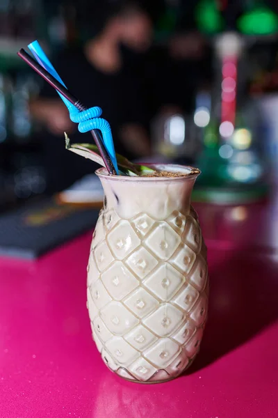 Cocktailglas Met Ijs Citroen Bar — Stockfoto