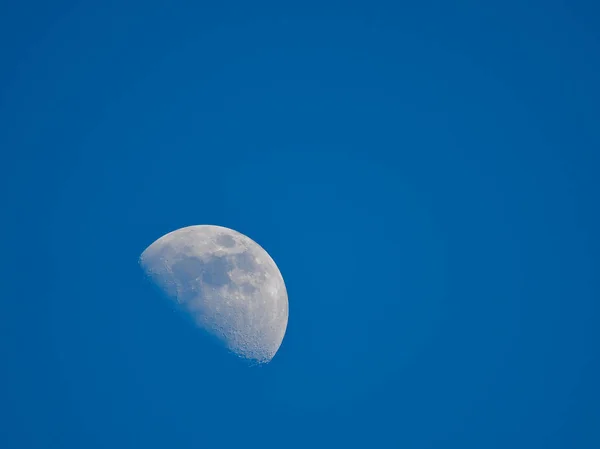 Księżyc Niebie — Zdjęcie stockowe