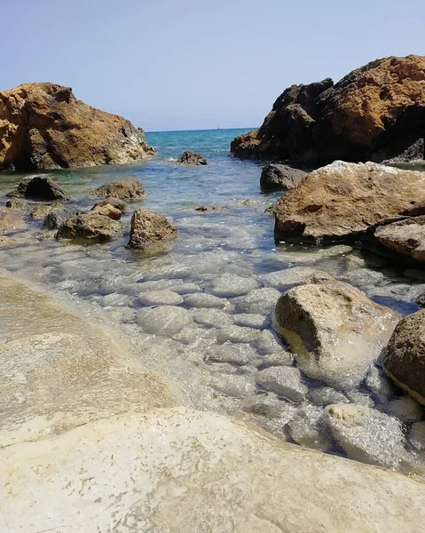 Felsige Küste Und Felsen Mittelmeer Nahe Der Küste Der Insel — Stockfoto