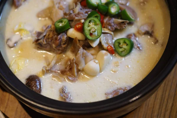 Lezzetli Asya Yemeklerinin Yakın Görüntüsü — Stok fotoğraf
