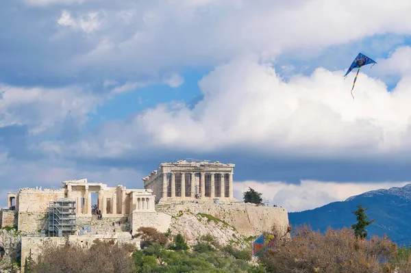古希腊雅典古城的卫城的废墟 — 图库照片
