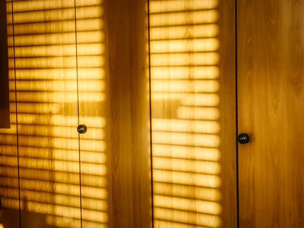 Zbliżenie Drewnianych Drzwi — Zdjęcie stockowe