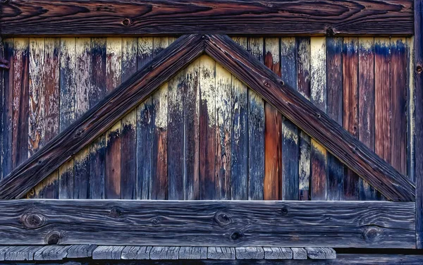 Starý Dřevěný Dům Oknem — Stock fotografie