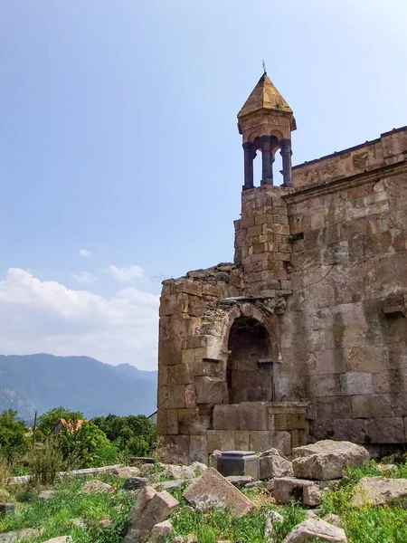 Antik Manastır Şehrindeki Eski Kilisenin Manzarası — Stok fotoğraf