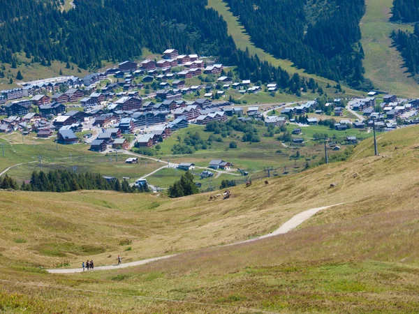 Schöne Landschaft Mit Bergdorf — Stockfoto