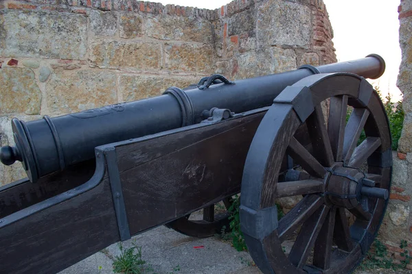 Viejo Cañón Ciudad Fortaleza — Foto de Stock