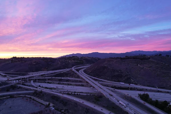 Красивый Закат Над Горами — стоковое фото