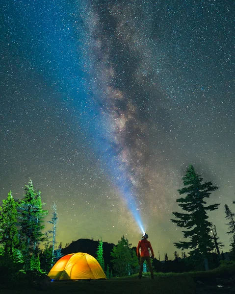 Forma Leitosa Com Estrelas Nas Montanhas Fundo Natureza — Fotografia de Stock