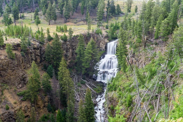 Cascata Montagna — Foto Stock