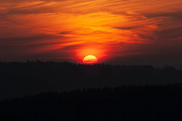 Belo Pôr Sol Sobre Lago — Fotografia de Stock