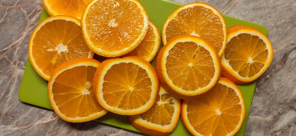 Färska Orange Skivor Trä Bakgrund — Stockfoto