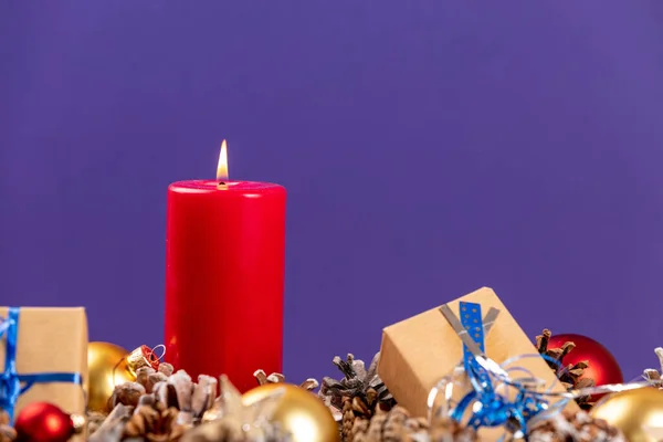 Composition Noël Avec Des Bougies Allumées Des Bougies Sur Fond — Photo