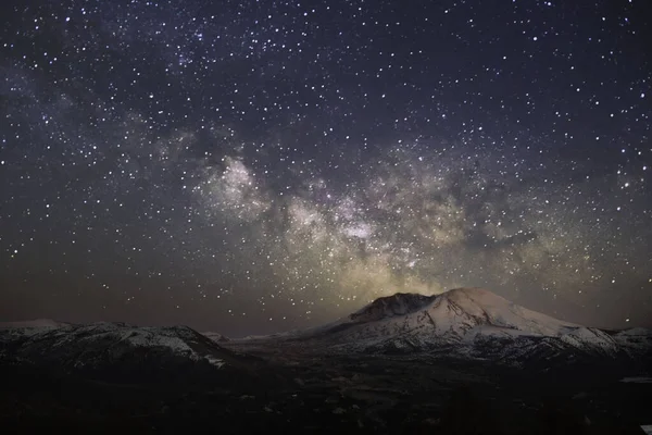 Indah Langit Malam Dengan Bintang Bintang Dan Cara Susu — Stok Foto