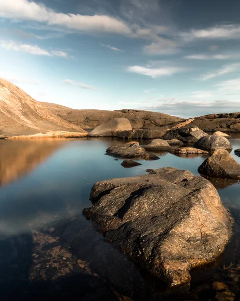 Schöne Landschaft Mit See Und Bergen — Stockfoto