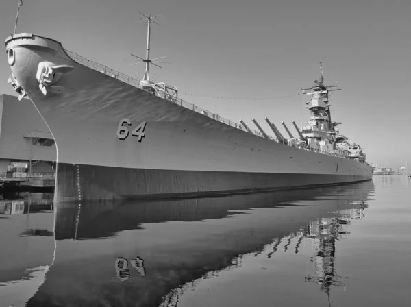 Fekete Fehér Fénykép Egy Hajóról — Stock Fotó
