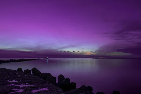 Prachtige Zonsondergang Boven Zee — Stockfoto