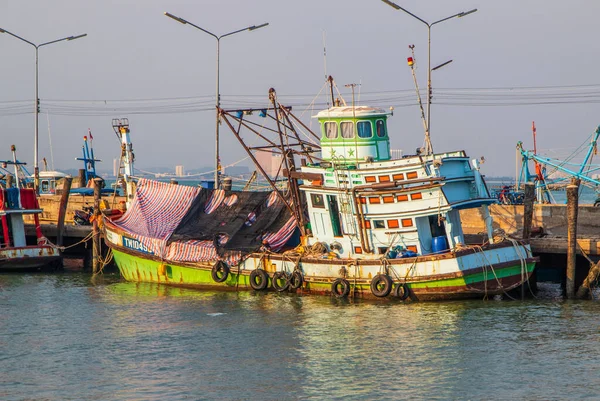 Рыбацкие Лодки Море — стоковое фото