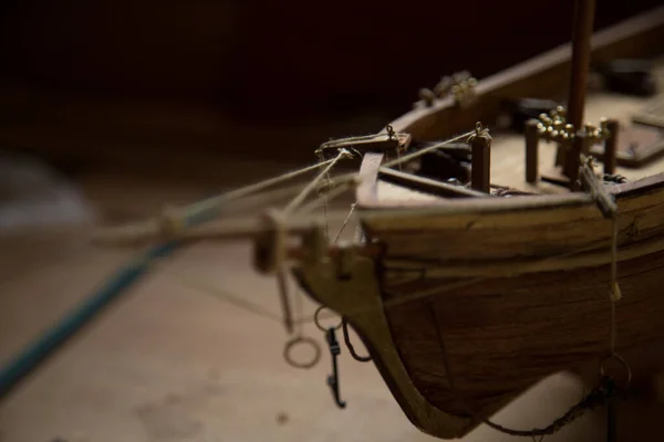 Старая Деревянная Лодка Пляже — стоковое фото