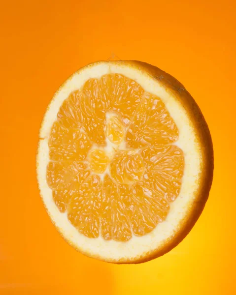 Pamplemousse Juteux Orange Jaune Sur Fond Blanc — Photo