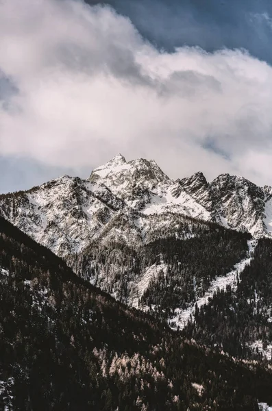 Hermoso Paisaje Montaña Con Nieve —  Fotos de Stock