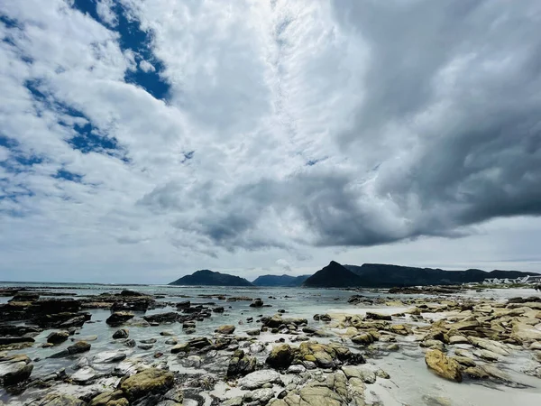 Güzel Deniz Manzarası Kumsal — Stok fotoğraf