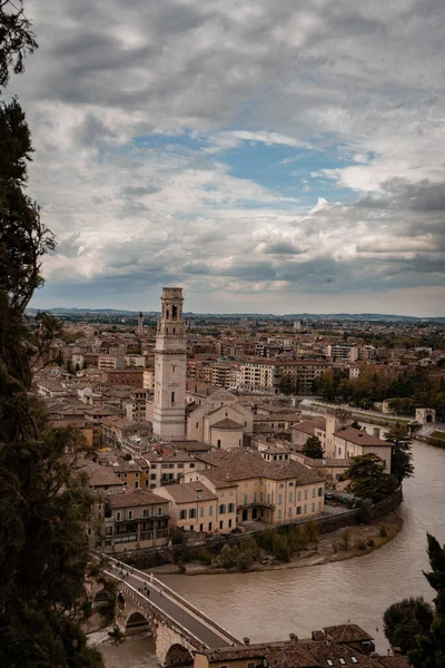 イタリアのフィレンツェの街の眺め — ストック写真