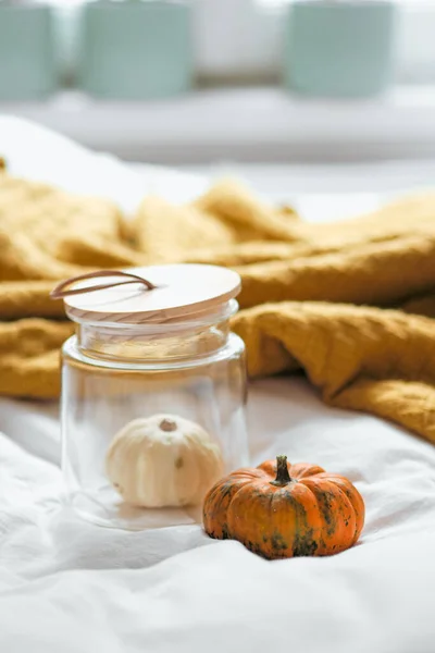 Halloween Pumpkins White Cloth — Stock Photo, Image
