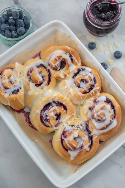 Bollos Caseros Con Mermelada Bayas —  Fotos de Stock