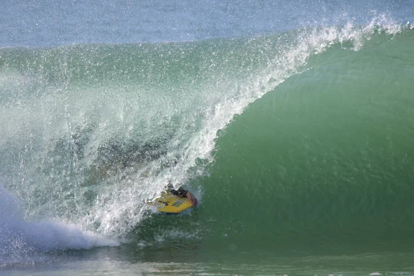 Surfen Auf Den Wellen Des Mittelmeeres Norden Israels — Stockfoto