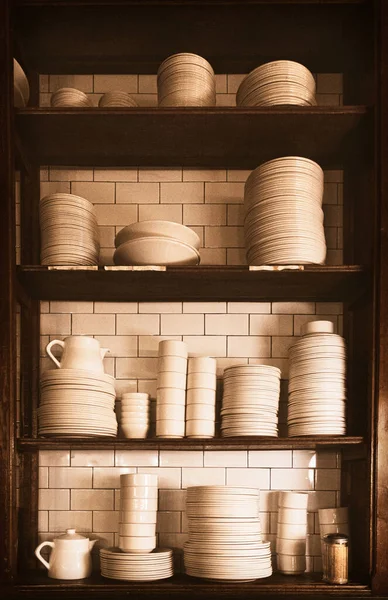 Wooden Shelves Lot Different Plates — Stock Photo, Image