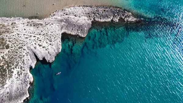 イスラエルの北側にある地中海の島の航空写真です — ストック写真