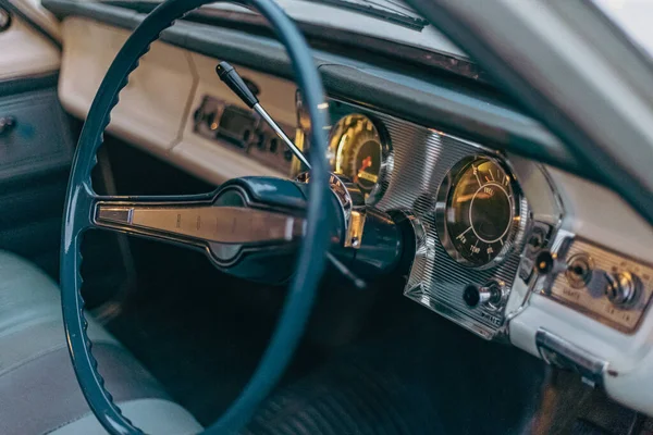 Intérieur Voiture Vintage Avec Filtre Rétro — Photo