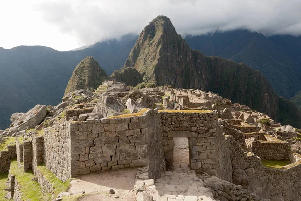 Machu Picchu Peru Ağustos 2018 Kutsal Duvarın Nka Şehrinin Kalıntıları — Stok fotoğraf