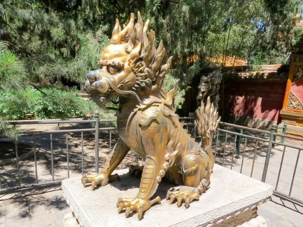 Estátua Leão Parque — Fotografia de Stock