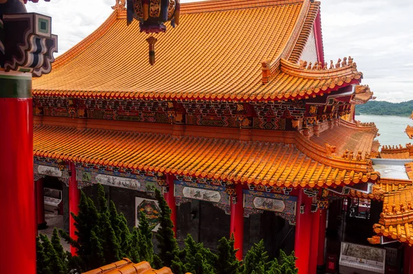 Dach Azjatyckiej Świątyni Miejsce Podróży Tle — Zdjęcie stockowe
