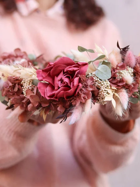 Beautiful Bouquet Flowers Hands — Stock Photo, Image