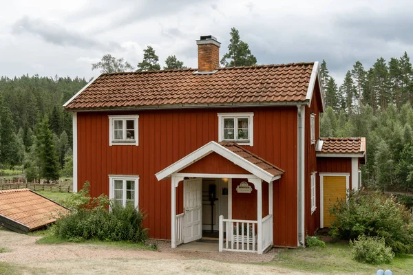 Haus Auf Dem Land — Stockfoto