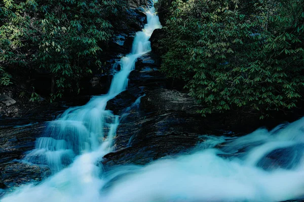 Красивий Водоспад Лісі — стокове фото